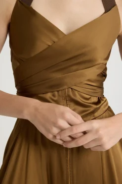 Midikleid mit Neckholder aus Satin